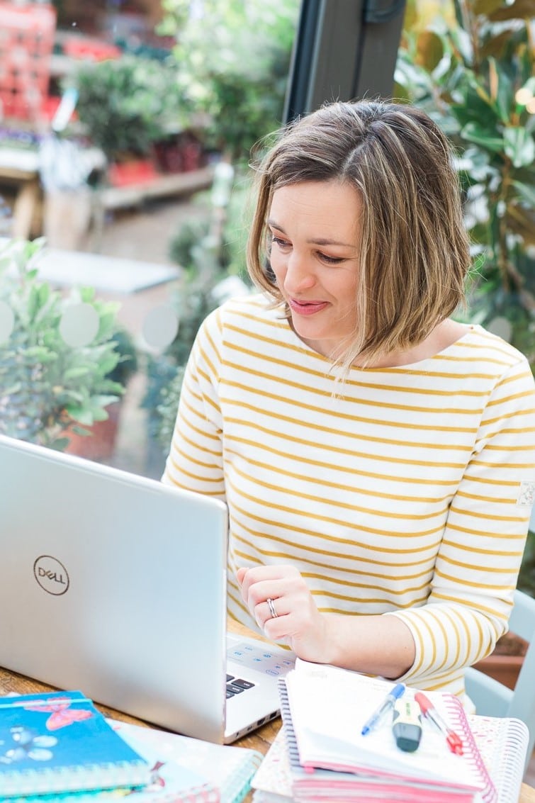 How to make sure you actually DO the blogging courses you buy (and get your money's worth!)