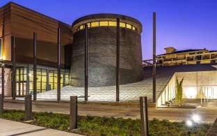 Holocaust Museum