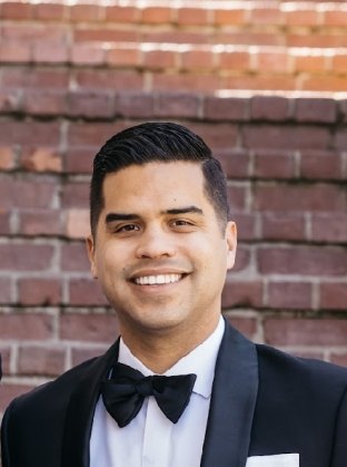 Zahel Gonzalez headshot