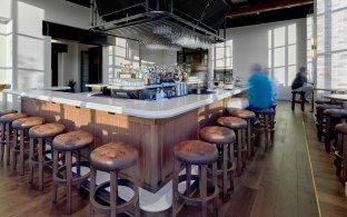 Nebraska Innovation Campus Scarlet Hotel bar