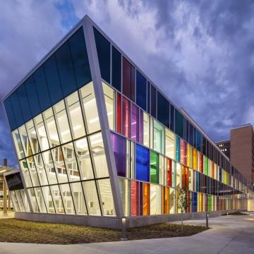 Exterior of VA Omaha Ambulatory Care Center.